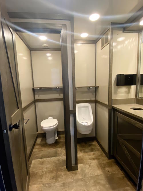 Mobile Toilet Trailer Interior